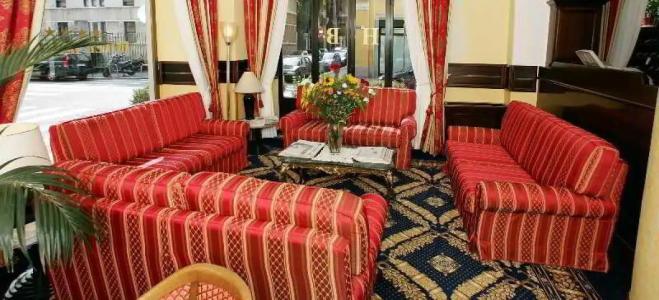 Mokinbas Baviera - 18