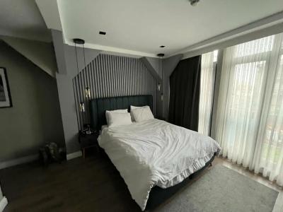 BRONTE - 22