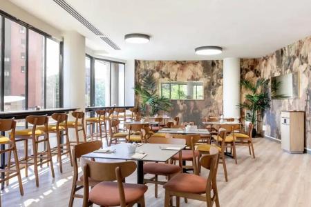 Rafaelhoteles Piramides - 20