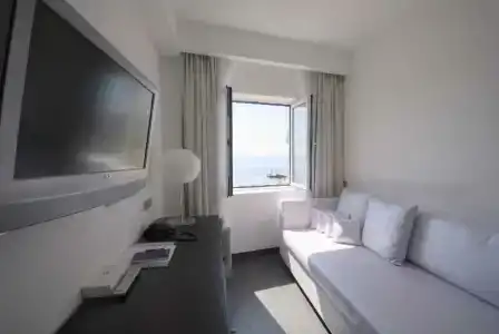 Astoria - 30