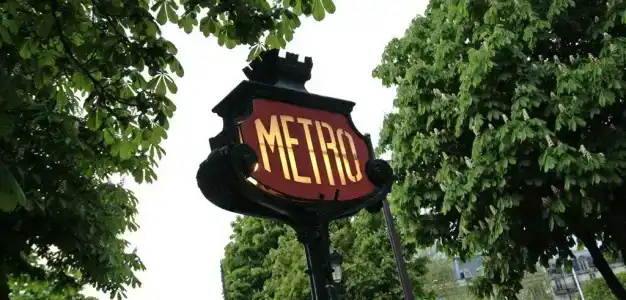 Prince de Galles, a Luxury Collection, Paris - 17