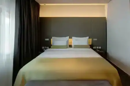 72 Sharjah - 22