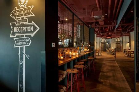 Gekko House Frankfurt, a Tribute Portfolio - 35