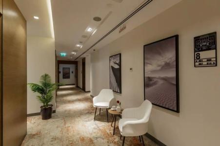 Rose Executive - DWTC - 81