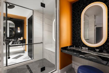 Paris Las Vegas & Casino - 43