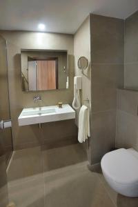 Nelia Beach & Spa - 32