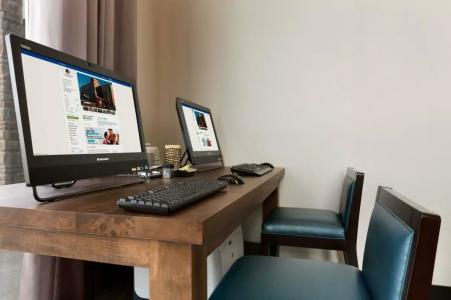 DoubleTree by Hilton Oklahoma City Airport - 18