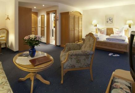 Rheinischer Hof - 31