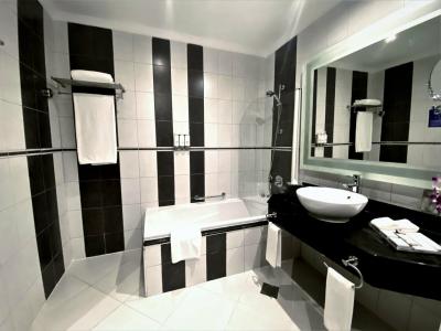 Millennium Central Doha - 98