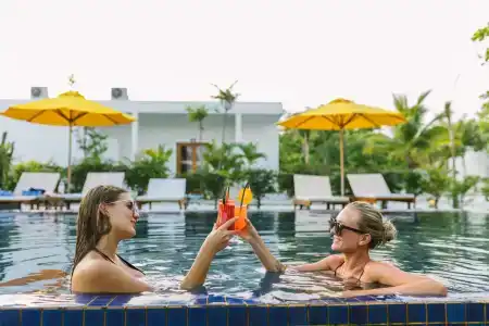 Long Set Resort - 38