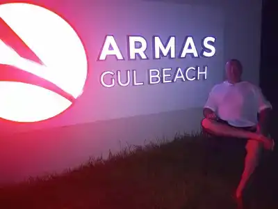 Armas Beach - 98
