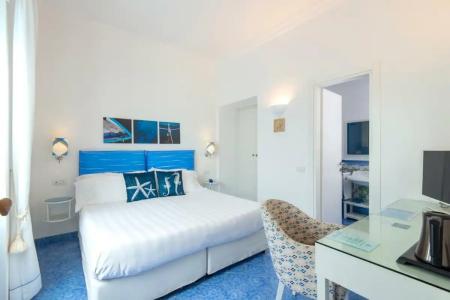 Relais Maresca Luxury Small - 53