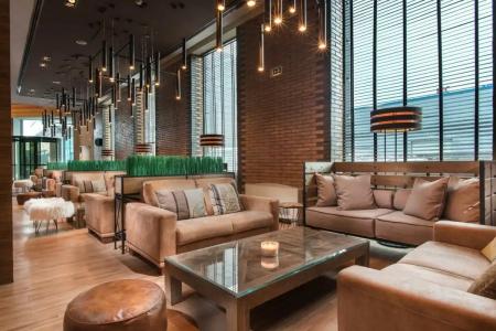 Expo Sofia - Free Arrival shuttle bus - Free Parking - Free Compliments - Free Wi-Fi - 55