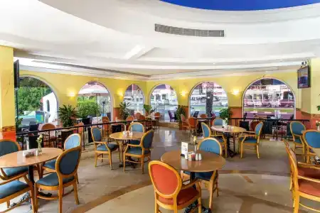 Marbella Resort - 90
