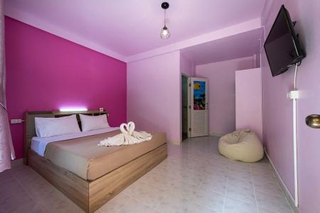 myPatong Social Hostel - 99