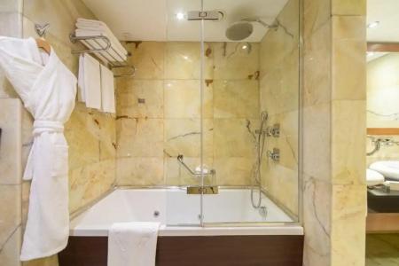 Crowne Plaza Istanbul Harbiye - 43