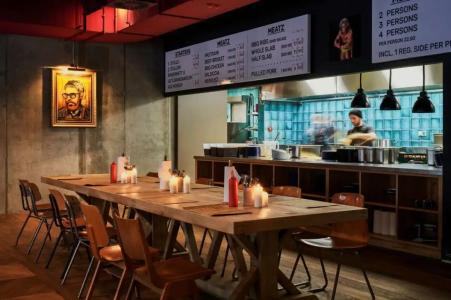 Gekko House Frankfurt, a Tribute Portfolio - 53