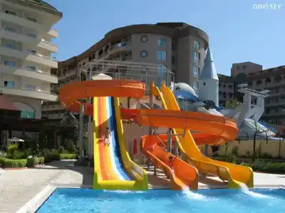 Grand Nar Adults Only - 5