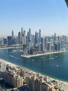Al Bustan - 72