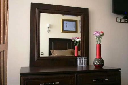 Tulip House - 30