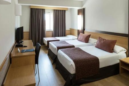 Catalonia Atenas - 45