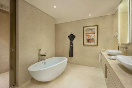 La Ville & Suites CITY WALK Dubai, Autograph Collection - 75