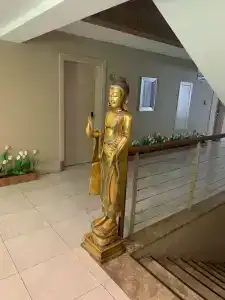 Ambassador Plaza - 60