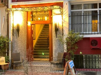 Antique Hostel - 32