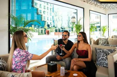 Barceló Al Jaddaf - 65