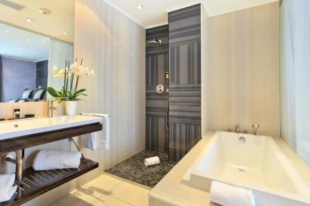 Best Western Plus Hôtel Massena Nice - 38