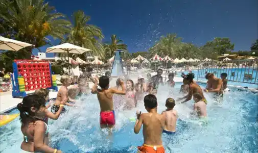 Riviera - Family and couples only - 13