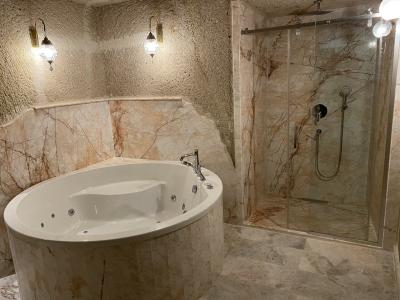 Roma Cave Suite - 87