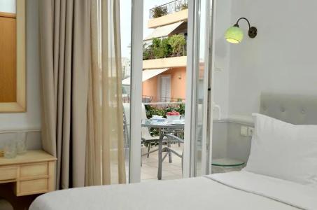 Acropolis Ami Boutique - 56
