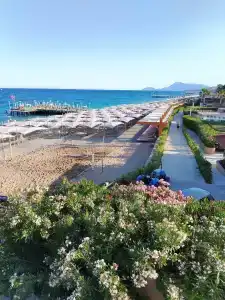 Sailor's Beach Club - 53
