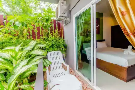 Baan Yuyen Karon Guesthouse - 8