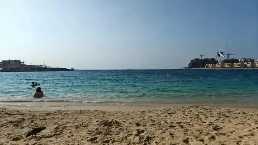 Queen Elizabeth 2 - 36