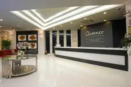 Queenco & Casino - 2