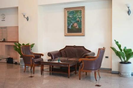 Royal Suite Bangkok - 35