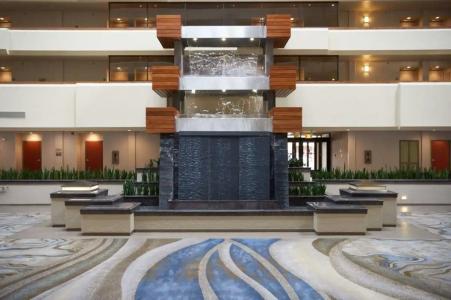 DoubleTree by Hilton Fresno Convention Center - 24