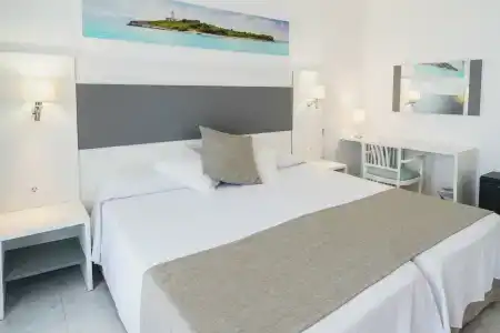 Amic Miraflores - 84