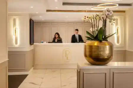 Park Lane Paris - 19
