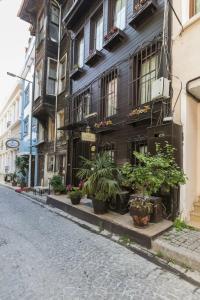 Naz Wooden House Inn - 71