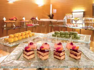 Novotel Dubai Al Barsha - 6