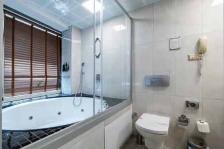 Ramada by Wyndham Ankara - 9