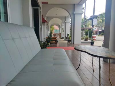 Karon Living Room - SHA Plus - 63