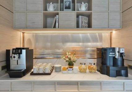 Centre Point Sukhumvit 10 - SHA Extra Plus - 77