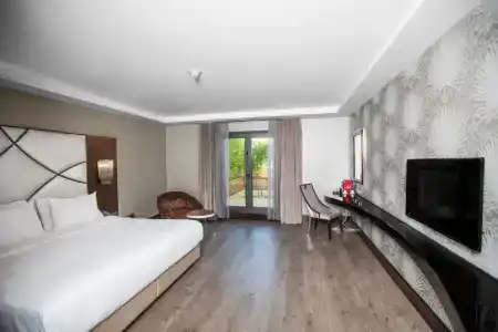 DoubleTree by Hilton Istanbul Esentepe - 52