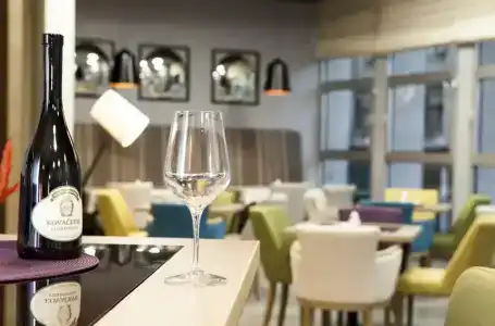 Atera Business Suites - 9