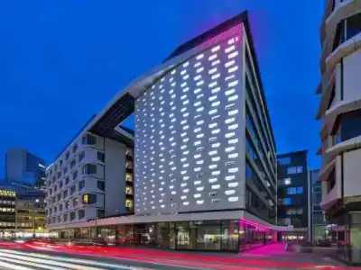 Moxy Frankfurt City Center - 0