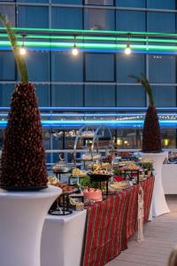 Park Inn by Radisson Dubai Motor City - 30